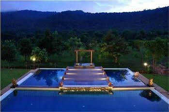 Hillside Country Home Golf & Resort Kabin Buri Buitenkant foto